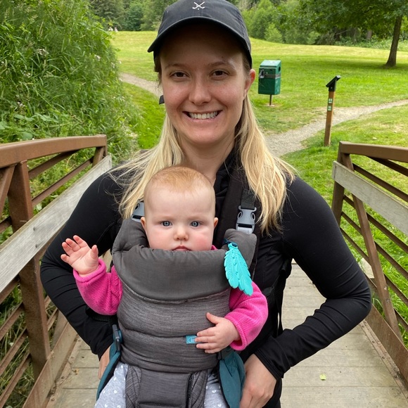 Meet your Posher, Alexandra - Picture 1 of 2